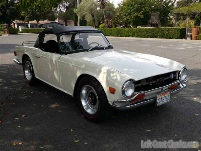 1971-triumph-tr6-190.jpg