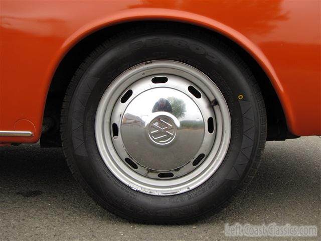 1971-volkswagen-squareback-066.jpg