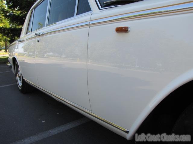 1972-rolls-royce-silver-shadow-030.jpg