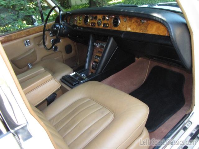 1972-rolls-royce-silver-shadow-058.jpg