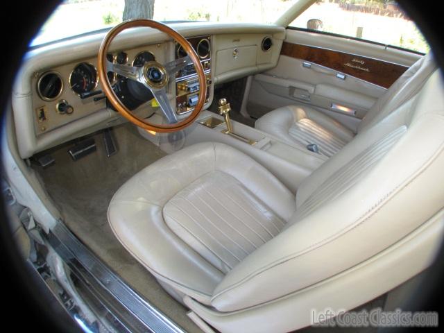 1973-stutz-blackhawk-055.jpg