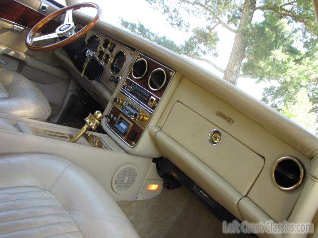 1973-stutz-blackhawk-070.jpg