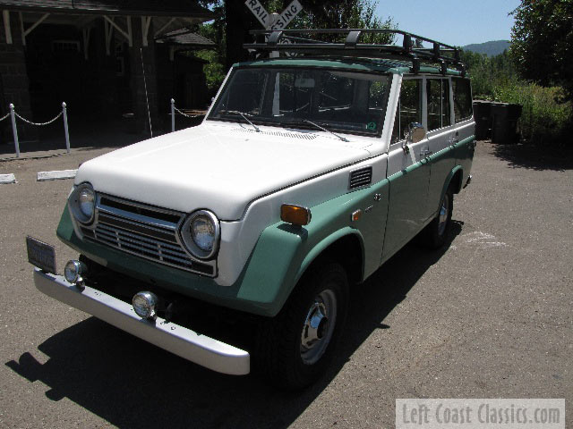 1973 Toyota FJ55 Land Cruiser Slide Show