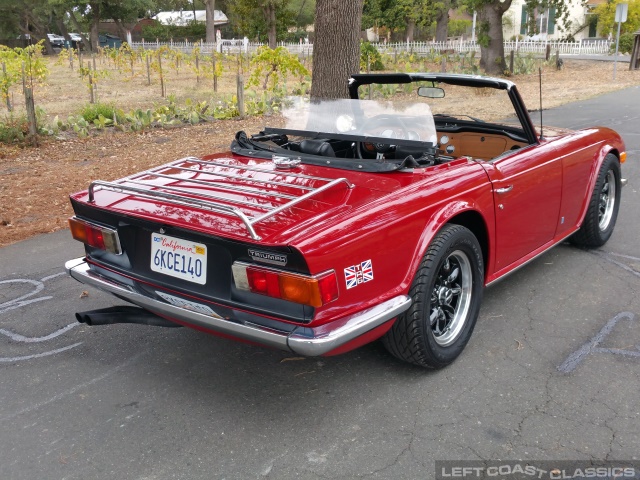 1973-triumph-tr6-131.jpg