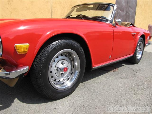 1973-triumph-tr6-065.jpg