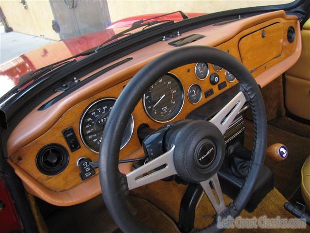 1973-triumph-tr6-114.jpg