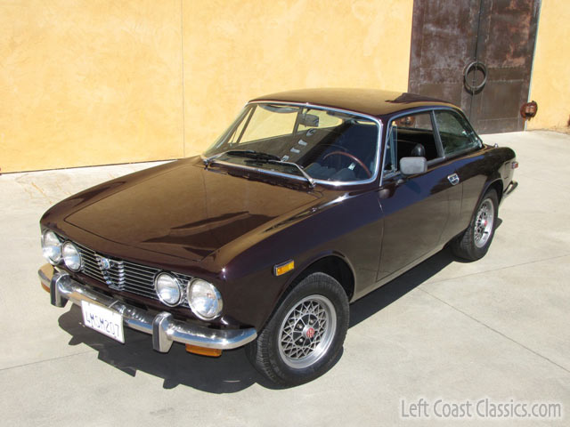 1974 Alfa Romeo GTV 2000 Slide Show