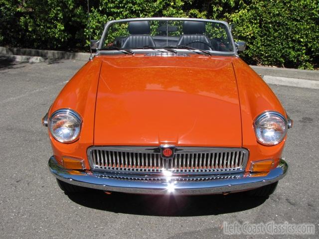 1974-mgb-roadster-002.jpg