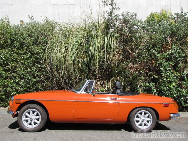 1974-mgb-roadster-011.jpg