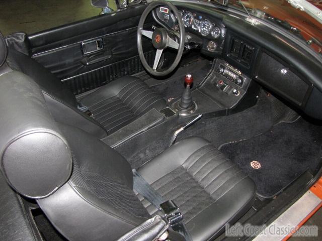 1974-mgb-roadster-070.jpg