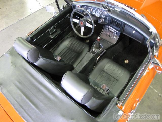 1974-mgb-roadster-074.jpg