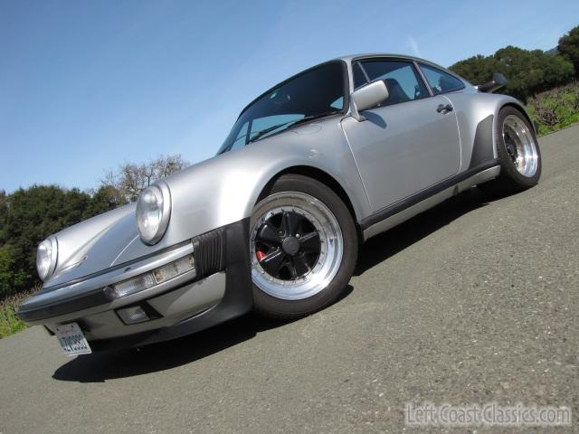 1976-porsche-911-turbo-786.jpg