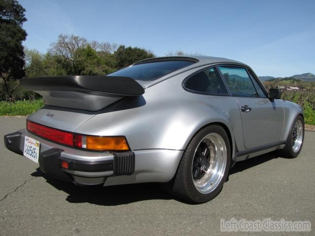 1976-porsche-911-turbo-824.jpg