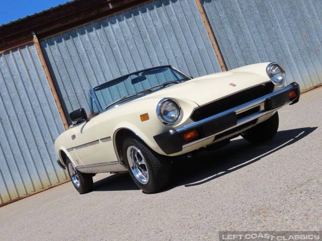 1979-fiat-124-spider-038.jpg