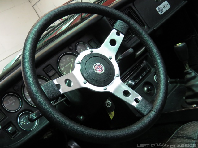 1979-mgb-limited-edition-088.jpg