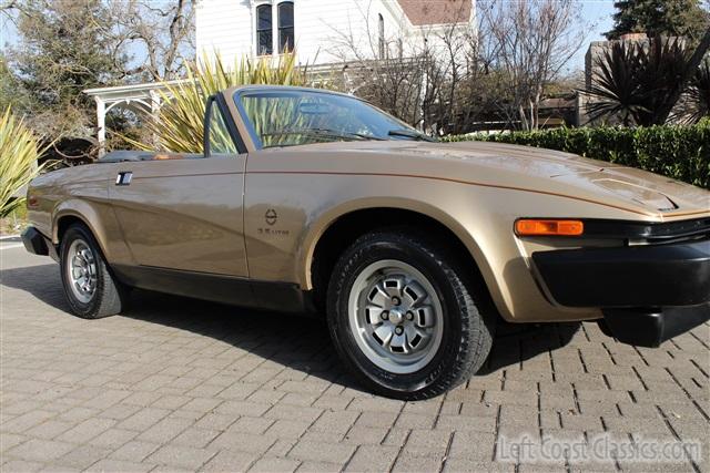 1980-triumph-tr8-044.jpg