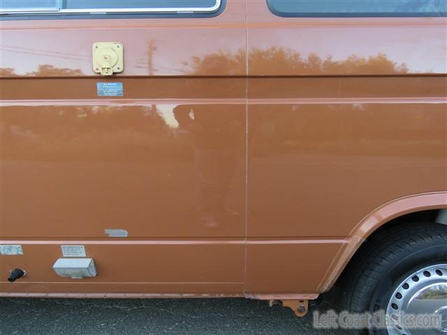 1981-vw-riviera-camper-065.jpg