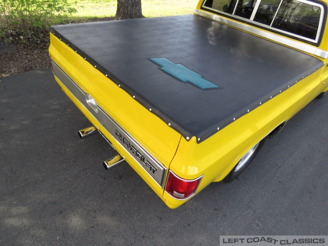 1982-chevy-c10-truck-080.jpg