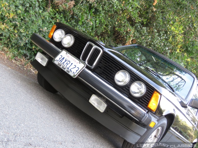 1983-bmw-320is-030.jpg