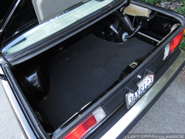 1983-bmw-320is-083.jpg
