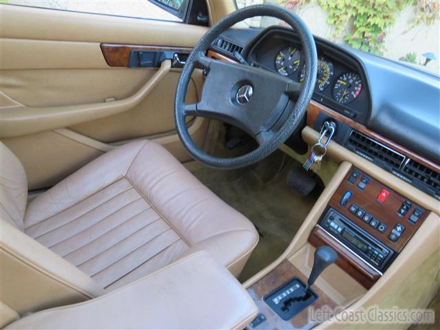 1983-mercedes-380sel-124.jpg