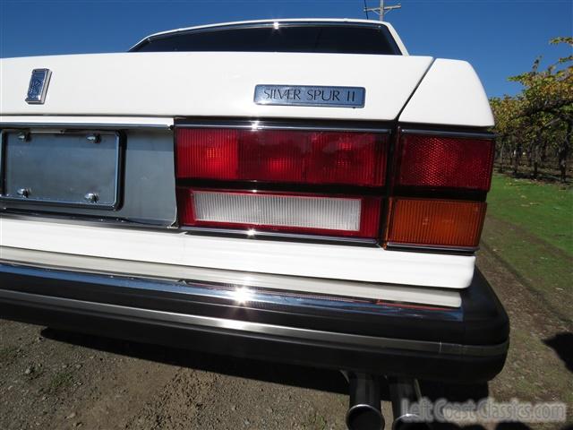 1984-bentley-limousine-106.jpg