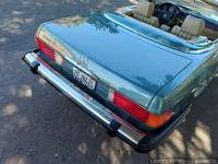 1984-mercede-benz-380sl-r107-077