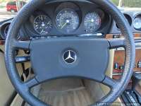 1984-mercede-benz-380sl-r107-096