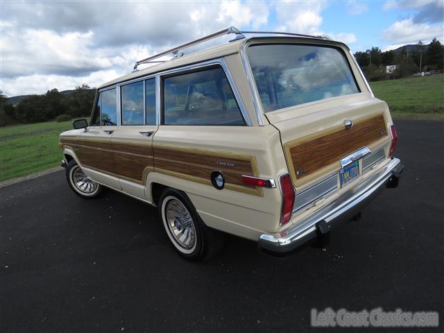 1985-jeep-grand-wagoneer-021.jpg