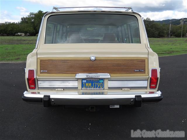 1985-jeep-grand-wagoneer-029.jpg