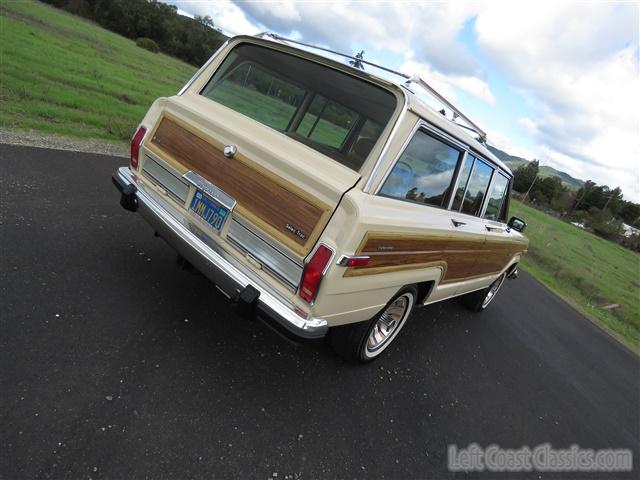 1985-jeep-grand-wagoneer-206.jpg