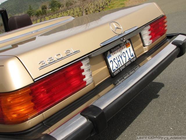 1985-mercedes-benz-380sl-064.jpg