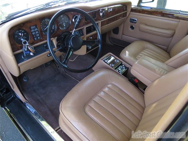 1985-rolls-royce-silver-spur-128.jpg