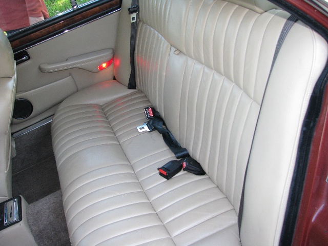 1985 Jaguar Sovereign Interior