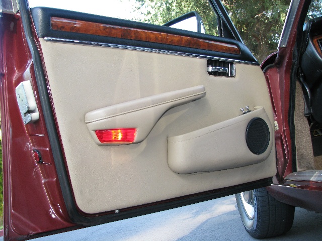 1985 Jaguar Sovereign Door