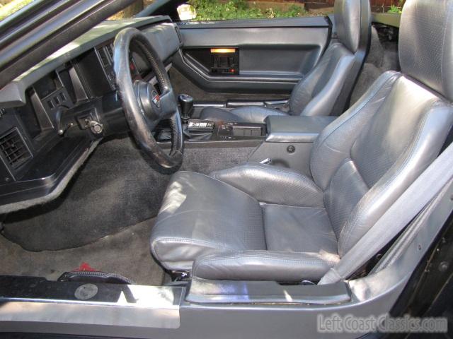 1986-chevrolet-corvette-convertible-001.jpg