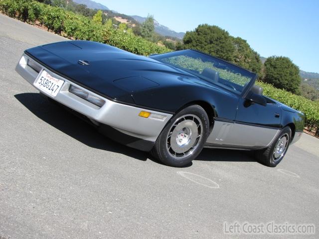 1986-chevrolet-corvette-convertible-0020.jpg