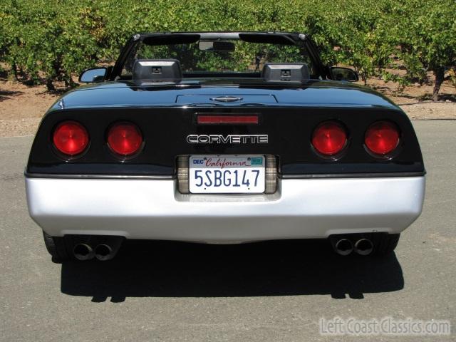 1986-chevrolet-corvette-convertible-0027.jpg