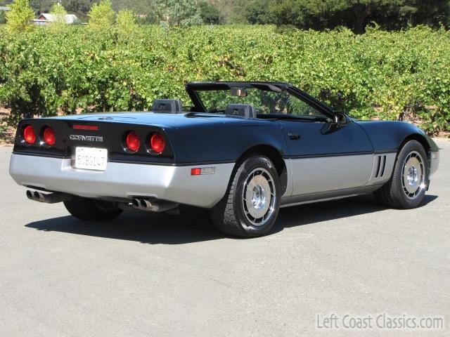 1986-chevrolet-corvette-convertible-0032.jpg