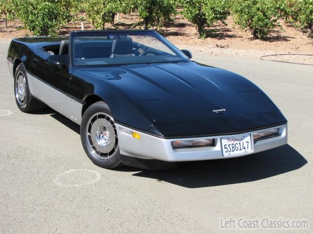 1986-chevrolet-corvette-convertible-0037.jpg