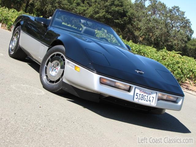 1986-chevrolet-corvette-convertible-0038.jpg