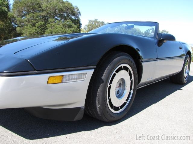 1986-chevrolet-corvette-convertible-047.jpg