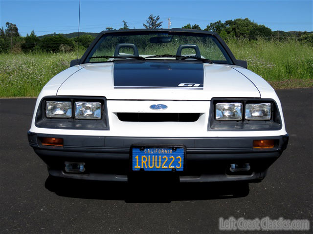1986 Ford Mustang GT Convertible Slide Show