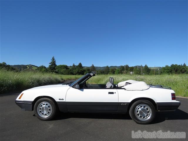 1986-ford-mustang-gt-convertible-019.jpg