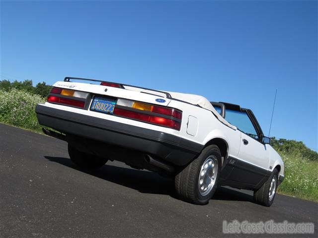 1986-ford-mustang-gt-convertible-039.jpg