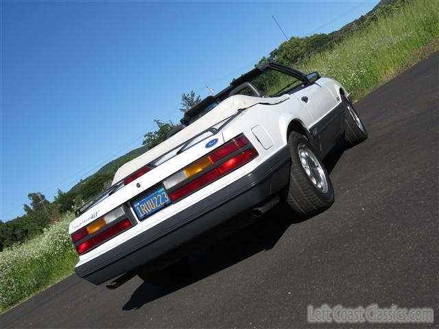 1986-ford-mustang-gt-convertible-041.jpg
