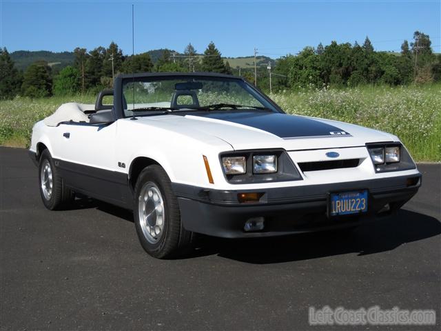 1986-ford-mustang-gt-convertible-054.jpg
