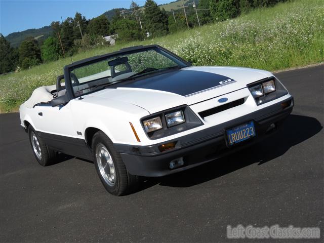 1986-ford-mustang-gt-convertible-056.jpg