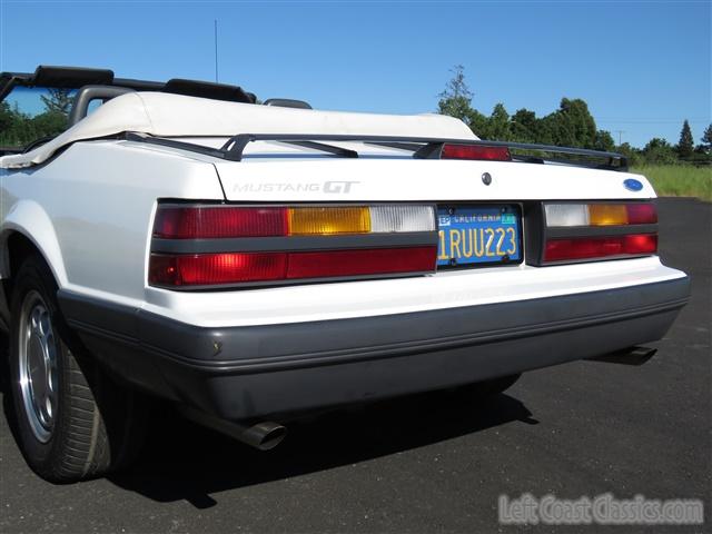 1986-ford-mustang-gt-convertible-066.jpg
