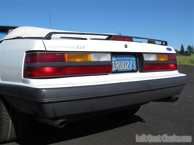 1986-ford-mustang-gt-convertible-070.jpg